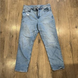 American Eagle Mom Jeans